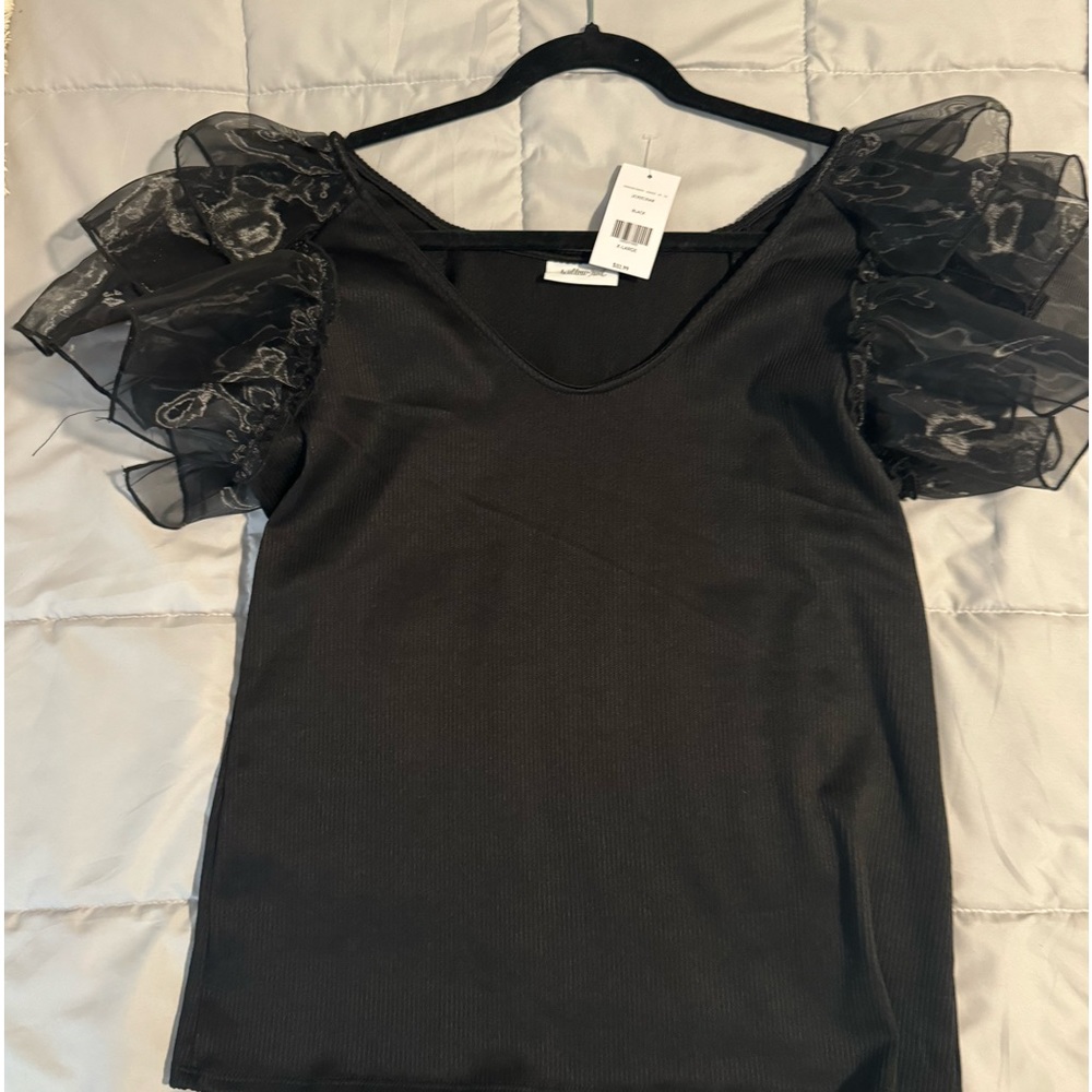 NWT Willow root blouse from buckle detailed ruffle sleeve
